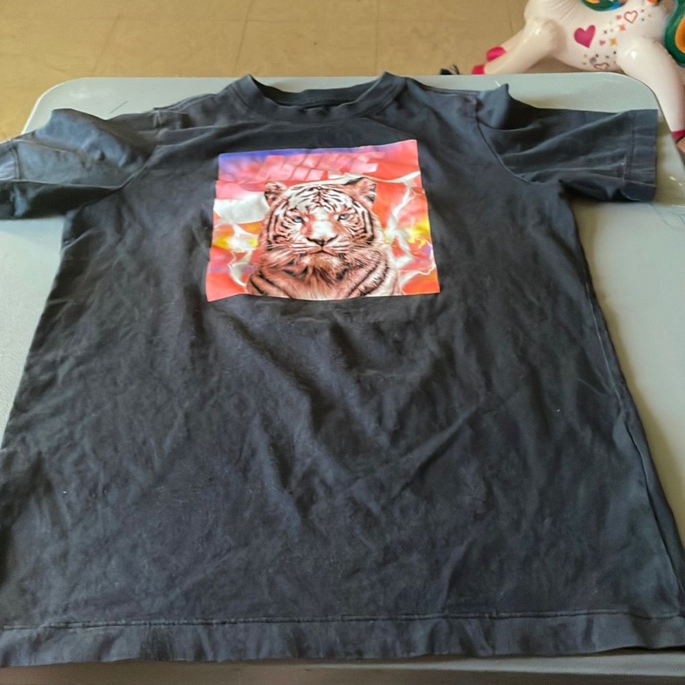 Nike t-shirt
